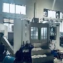 []名铁1580数控铣，2023年设备 宁波工厂在位使用 两线一硬轨道，50主轴 带链.