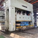 []南通锻压2000吨，台面2.5米5米，开口2.1米，滑块行程1.