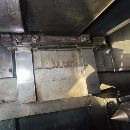 []2013年韩国威亚L300C数控车床，91孔主轴回转直径750mm.