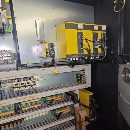 []2013年韩国威亚L300C数控车床，91孔主轴回转直径750mm.